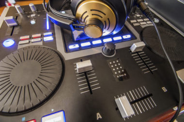 How to Choose the Right DJ for Your Event